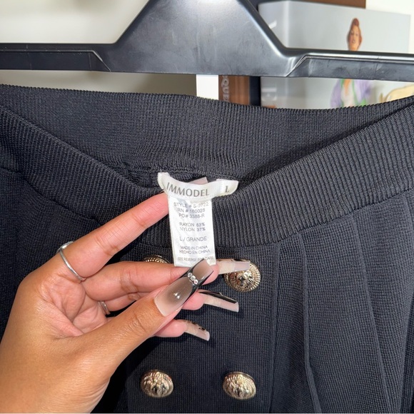 Immodel Black Knit Pleated Micro Mini Skirt with Gold Lion Buttons - Picture 4 of 4